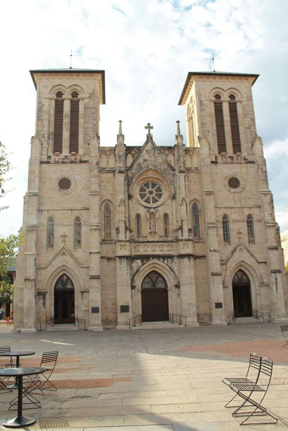  The San Fernando Cathedral is the oldest standing structure in Texas, and thought of as one of the most haunted.