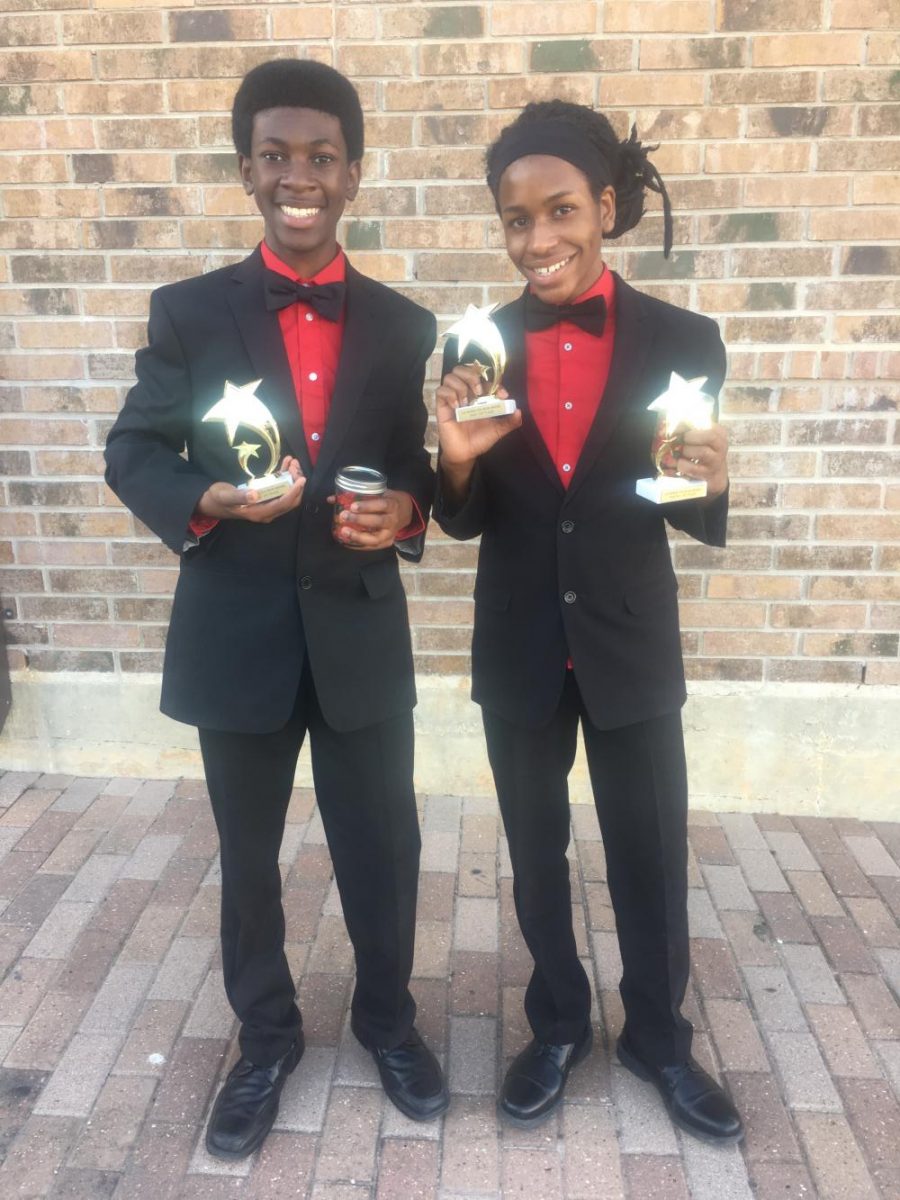 Theater duo early qualifiers for state