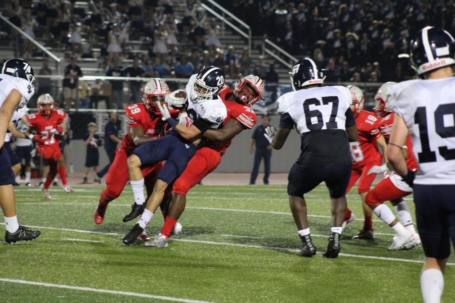 Football falls to Smithson Valley