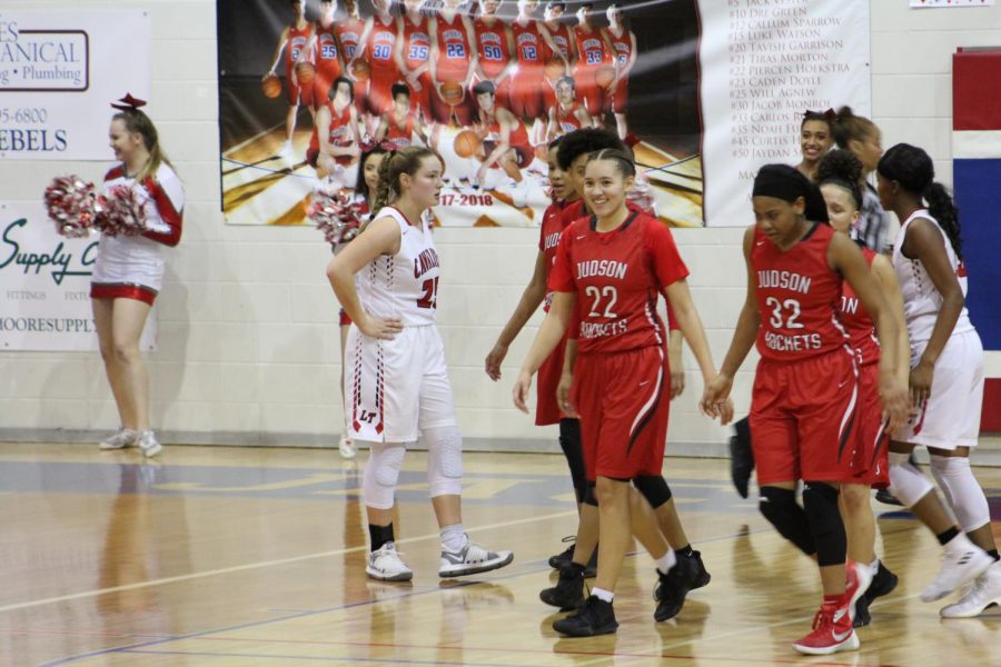 Girls basketball advances in playoffs after win against Lake Travis
