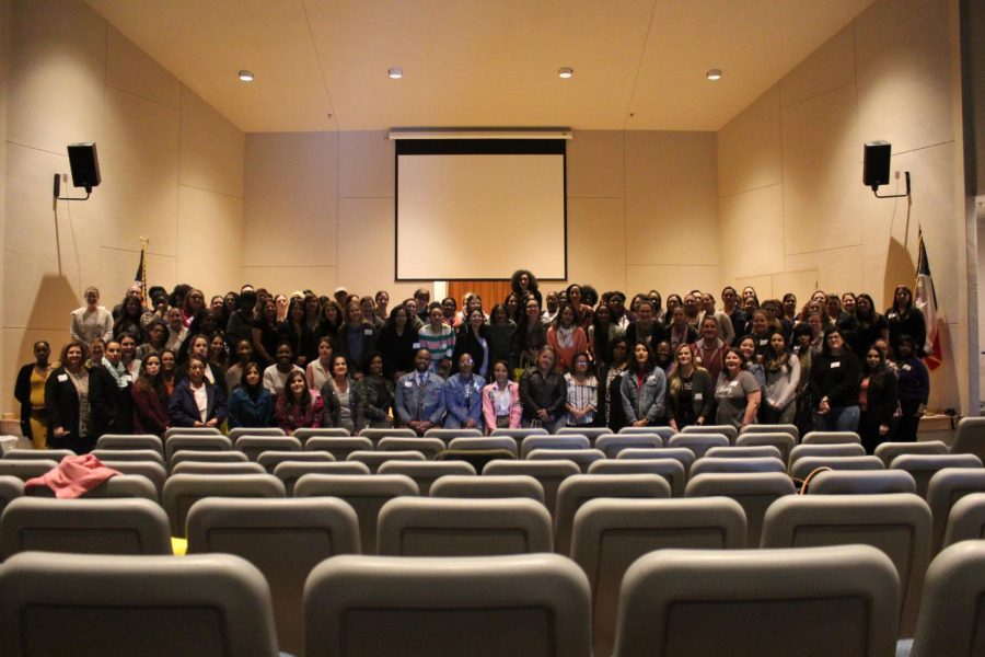 Teacher gather to take a group picture at the Teacher Self-Care Conference. Judson High School hosted teachers came from all over country on a workshop about teacher self-care.